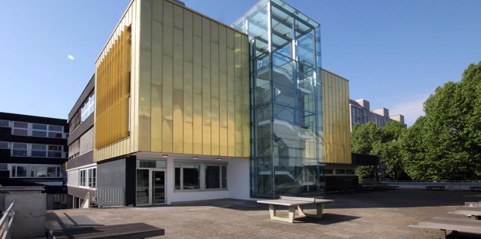 Erzb.Gymnasium Marienberg.Glastreppenhaus (c) Olaf Gruschka Erzb.Gymnasium Marienberg.Glastreppenhaus