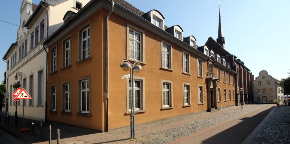Erzb.Gymnasium Marienberg (c) Olaf Gruschka Erzb.Gymnasium Marienberg