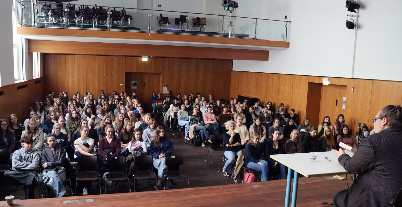 2026-04-20 Wenn die Welt unsere wäre (4)