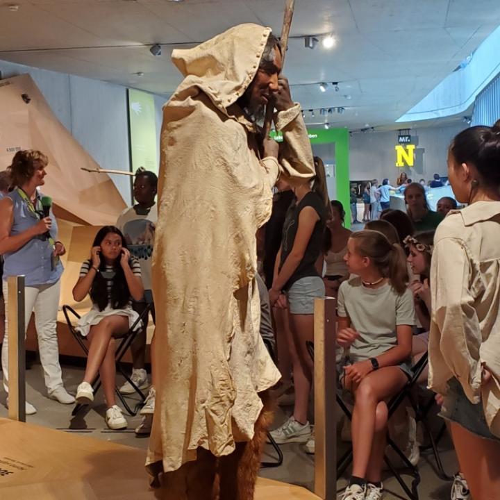 Evolution trifft Schöpfungsglaube - die 8d im Neanderthal-Museum