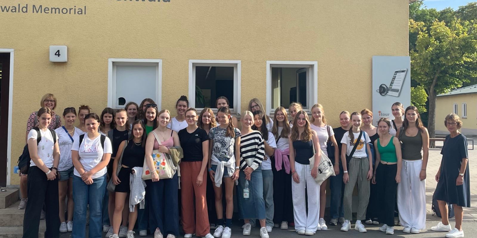 Gruppenfoto_2023_Buchenwald