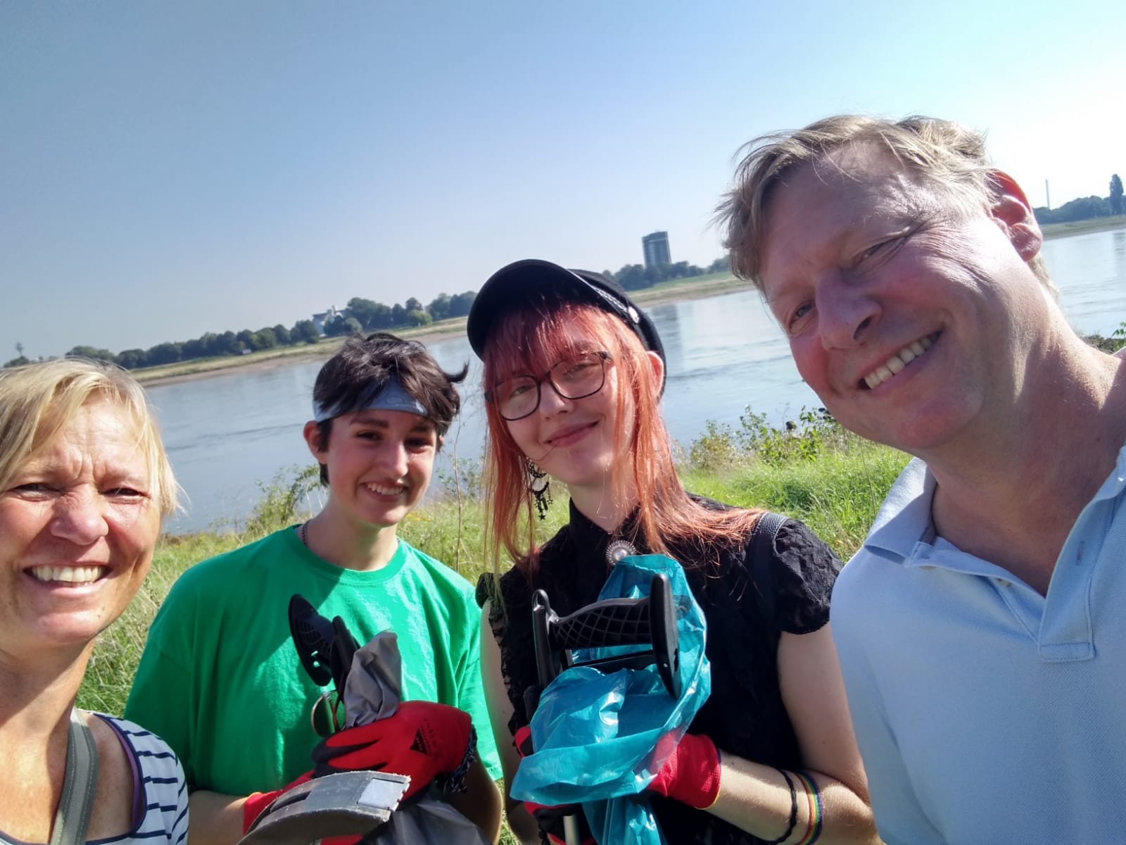 Rhine Clean Up 1