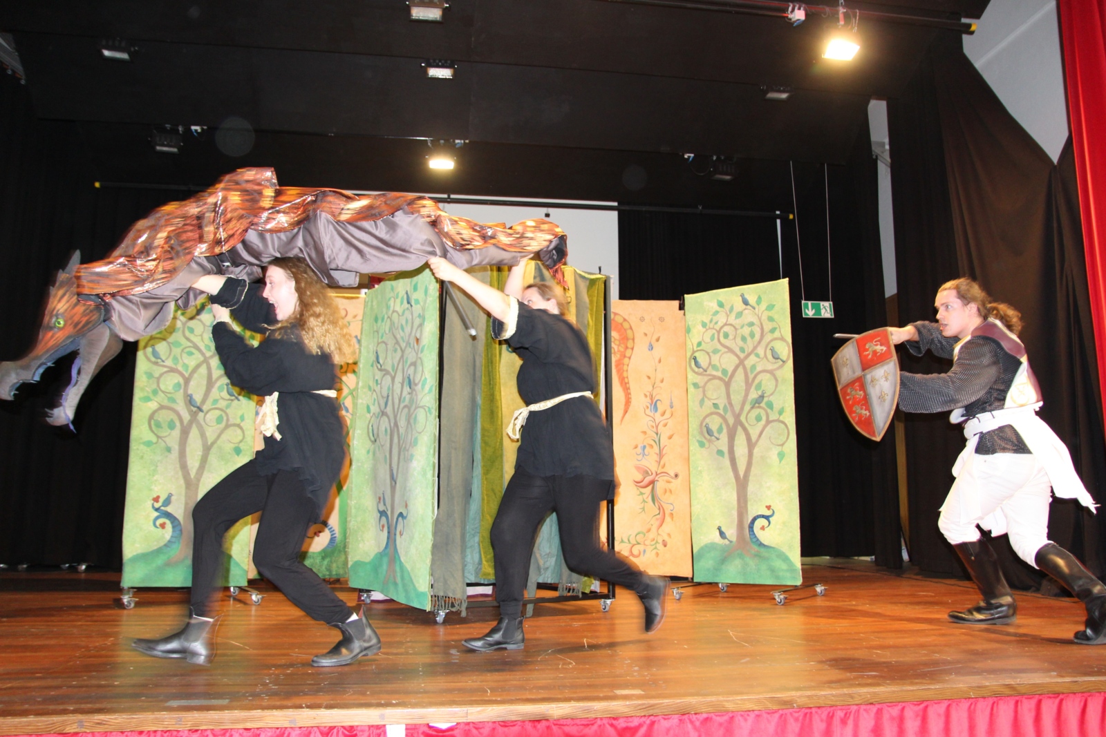 White Horse Theatre Sch (7)